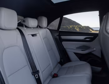 Interior Porsche Macan [Australia] '2024–pr.