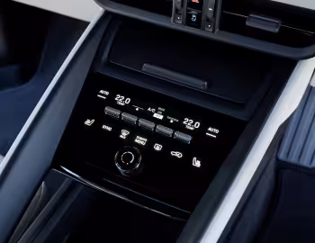 Interior Porsche Macan [UK-spec] '2024–pr.