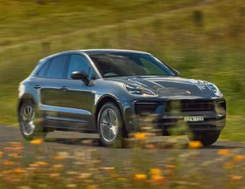 Porsche Macan [Australia] (95B) '2021–24