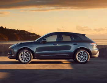 Porsche Macan [Australia] (95B) '2021–24