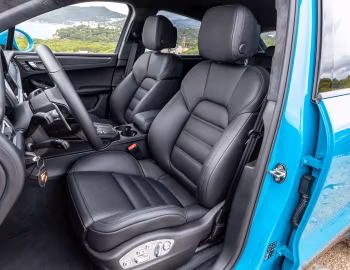Інтэр'ер Porsche Macan [Worldwide] (95B) '2018–21