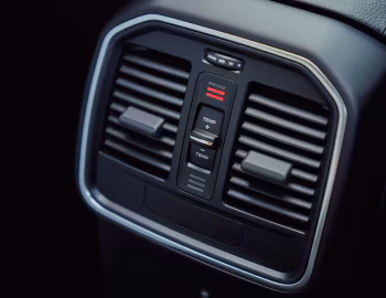 Interior Porsche Macan [Australia] (95B) '2021–24
