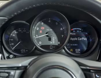 Dashboard Porsche Macan [UK-spec] (95B) '2021–24