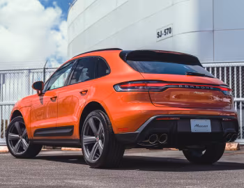 2022–pr. Porsche Macan [North America] (95B) '2021–pr.