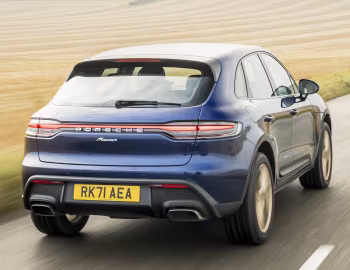 Porsche Macan [UK-spec] (95B) '2021–24