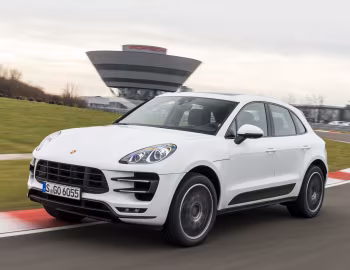 Porsche Macan Turbo [Worldwide] (95B) '2014–19