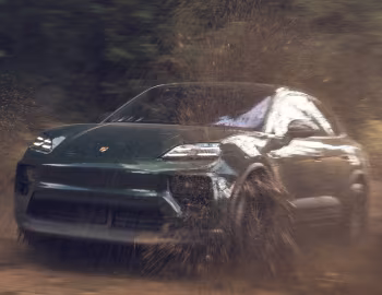 2025–pr. Porsche Macan 4 [North America] '2024–pr.