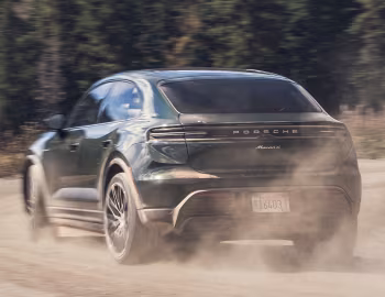 2025–pr. Porsche Macan 4 [North America] '2024–pr.