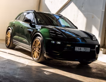 Porsche Macan 4 [Middle East] '2024–pr.