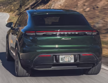2025–pr. Porsche Macan 4 [North America] '2024–pr.