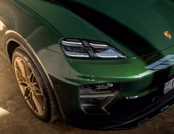 Porsche Macan 4 [Middle East] '2024–pr.