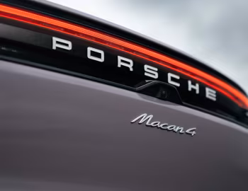 Porsche Macan 4 [Australia] '2024–pr.