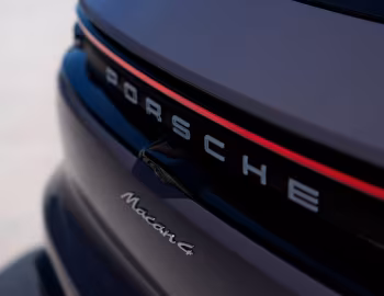Porsche Macan 4 [Worldwide] '2024–pr.