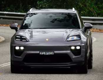 Porsche Macan 4 [Australia] '2024–pr.
