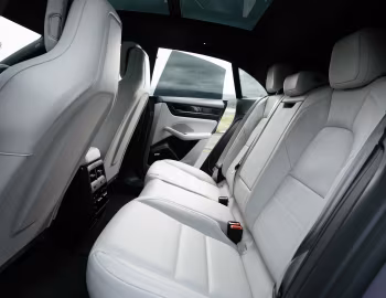 Intérieur Porsche Macan 4 [Australia] '2024–pr.