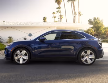 2025–pr. Porsche Macan 4 [North America] '2024–pr.
