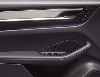 Interior Porsche Macan 4 "Spirit" '2026