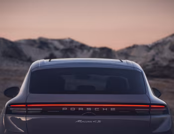 2025–pr. Porsche Macan 4S [North America] '2024–pr.