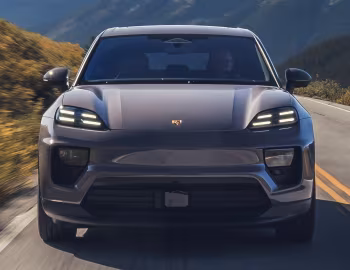 2025–pr. Porsche Macan 4S [North America] '2024–pr.