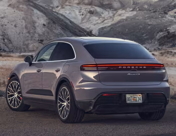 2025–pr. Porsche Macan 4S [North America] '2024–pr.