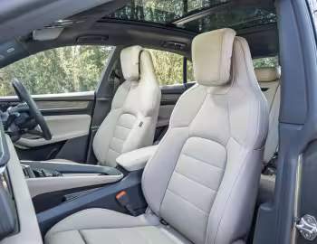 Interior Porsche Macan 4S [UK-spec] '2024–pr.