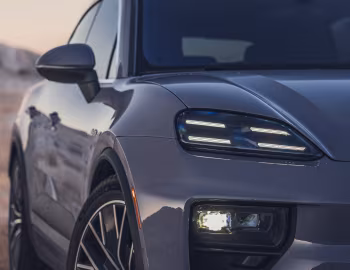 2025–pr. Porsche Macan 4S [North America] '2024–pr.