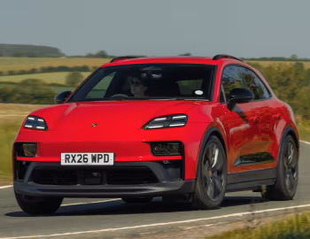 Porsche Macan GTS [UK-spec] '2026