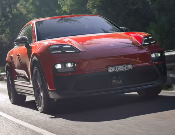 Porsche Macan GTS [Australia] '2026