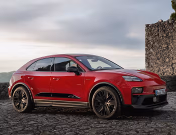 Porsche Macan GTS [Worldwide] '2025–pr.