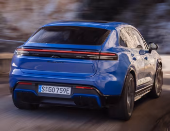 Porsche Macan GTS [Worldwide] '2025–pr.