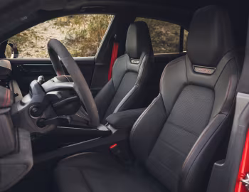Interior 2026 Porsche Macan GTS [North America] '2026