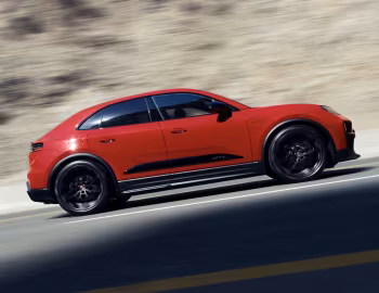 Porsche Macan GTS [Middle East] '2026