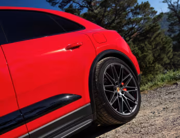 Porsche Macan GTS [Australia] '2026