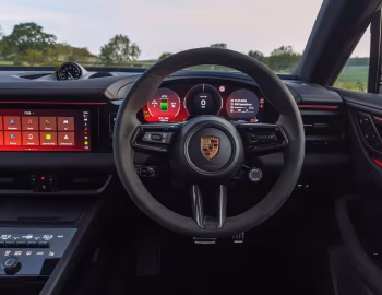 Panel frontal Porsche Macan GTS [UK-spec] '2026