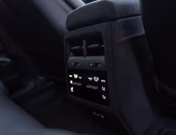 Interior Porsche Macan GTS [Australia] '2026