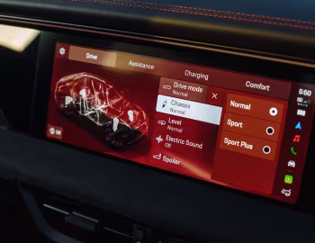 Interior Porsche Macan GTS [UK-spec] '2026