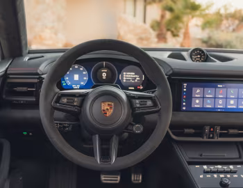 Interior 2026 Porsche Macan GTS [North America] '2026