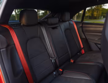Interior Porsche Macan GTS [UK-spec] '2026