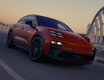 Porsche Macan GTS [Middle East] '2026