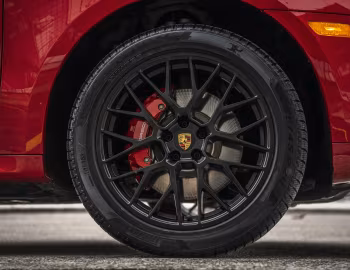 2020–21 Porsche Macan GTS [North America] (95B) '2020–21