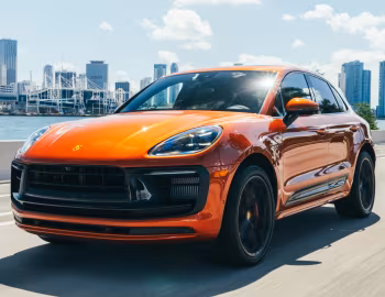 2022–pr. Porsche Macan GTS [North America] (95B) '2021–pr.