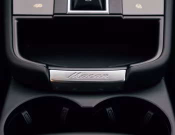 Interior 2022–pr. Porsche Macan GTS [North America] (95B) '2021–pr.