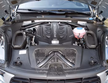 Под капотом Porsche Macan GTS [Worldwide] (95B) '2015–18