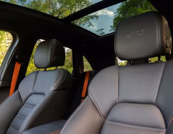 Interior 2022–pr. Porsche Macan GTS [North America] (95B) '2021–pr.