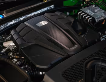 Bajo el capó Porsche Macan GTS Sport Package [Worldwide] (95B) '2021–24