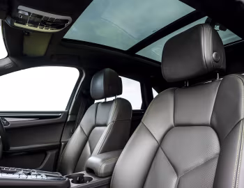 Interior Porsche Macan S [UK-spec] (95B) '2018–21