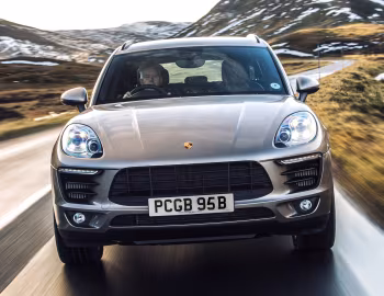 Porsche Macan S [UK-spec] (95B) '2014–18