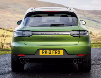 Porsche Macan S [UK-spec] (95B) '2018–21