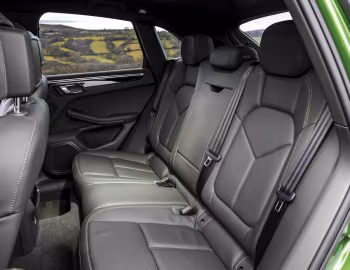 Interior Porsche Macan S [UK-spec] (95B) '2018–21