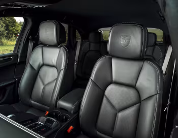 Interior Porsche Macan S [UK-spec] (95B) '2021–24